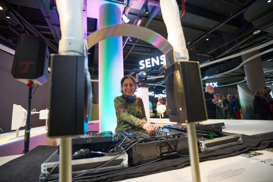 DJane Naama